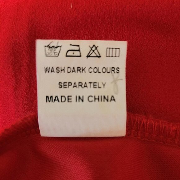 iHot Red Sleeveless Deep V Ruched Mini Cocktail Dress - Picture 3 of 5